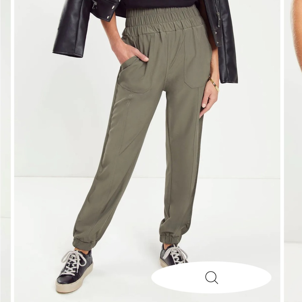 Vici- HILL OUT DAYS POCKETED JOGGER PANTS - OLIVE